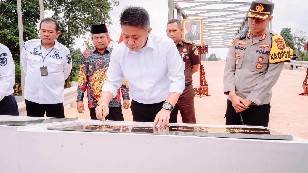 4 Jembatan Diresmikan Sekaligus, Wabup Musi Rawas Ucapkan Terimakasih Kepada Gubernur Sumsel
